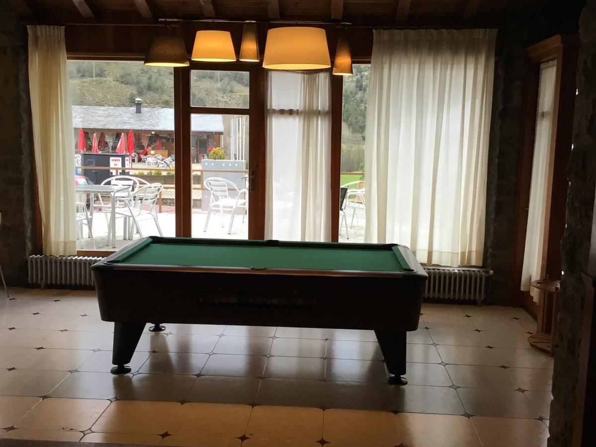 Hotel Bon Repos Bellver De Cerdanya Luaran gambar