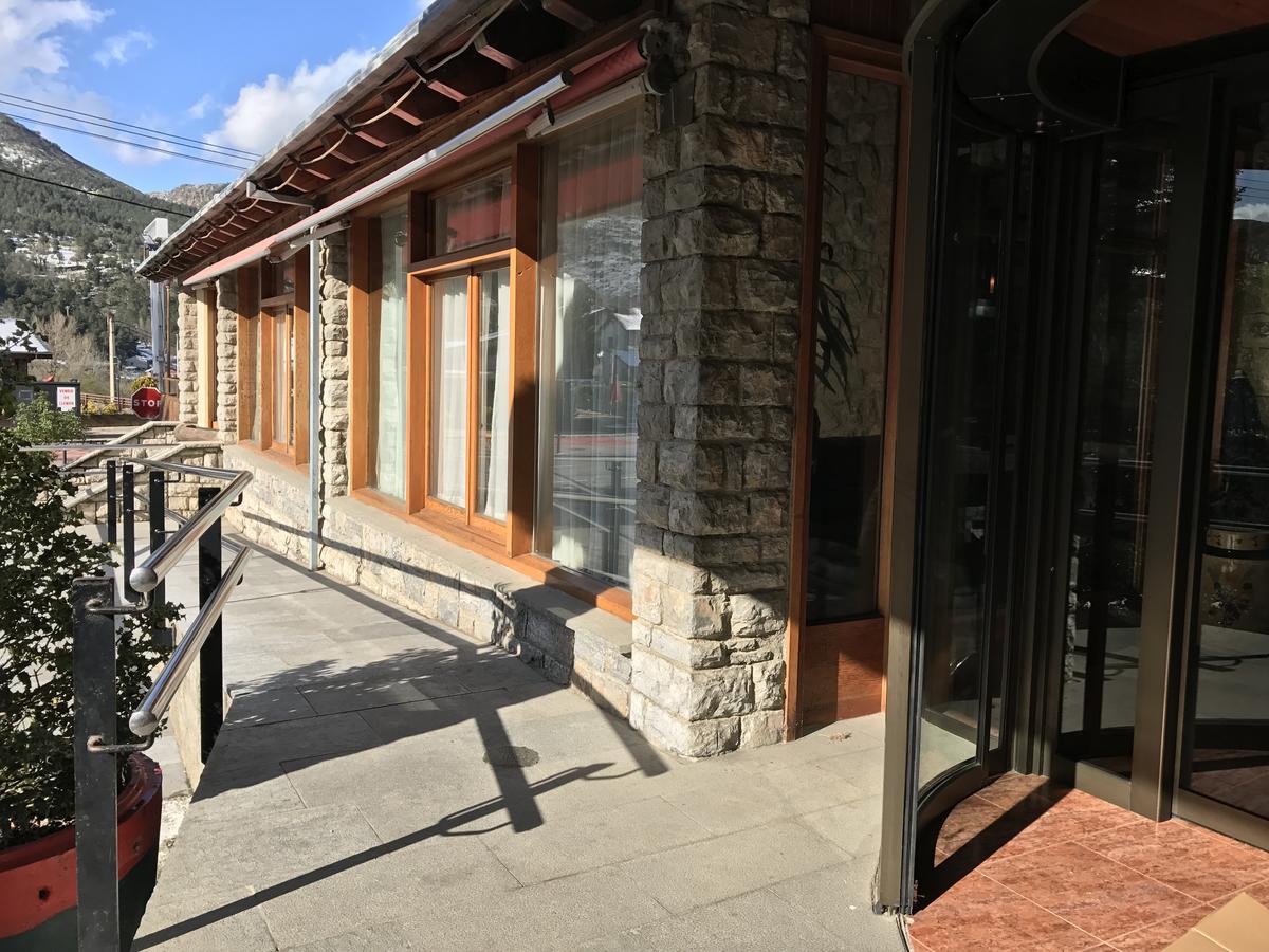 Hotel Bon Repos Bellver De Cerdanya Luaran gambar
